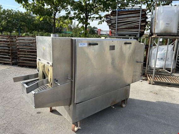 Used Washing machine for Sale (Auction Premium) | NetBid Industrial Auctions