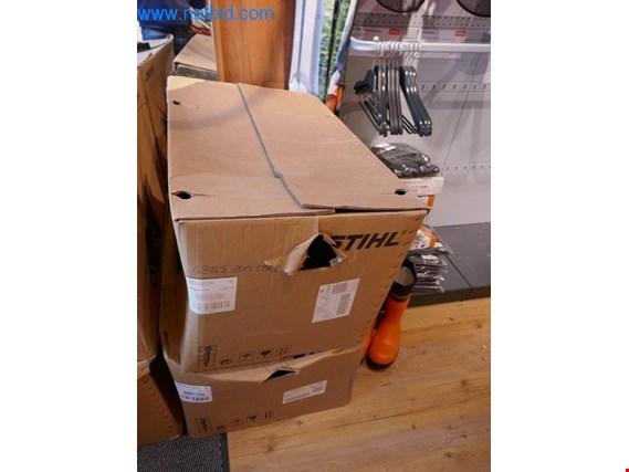 Used Stihl RMA 448.2 PV Cordless lawn mower for Sale (Auction Premium) | NetBid Industrial Auctions