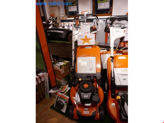Used Stihl RM 655 YS Petrol lawn mower for Sale (Trading Premium) | NetBid Industrial Auctions