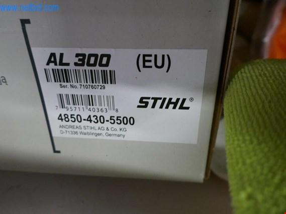 Stihl AL 300 Batterieladegerät gebraucht kaufen (Auction Premium) | NetBid Industrie-Auktionen