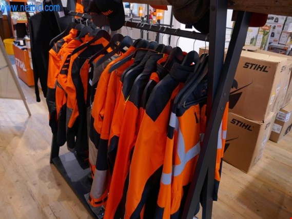 Stihl 1 Posten Arbeitskleidung gebraucht kaufen (Online Auction) | NetBid Industrie-Auktionen