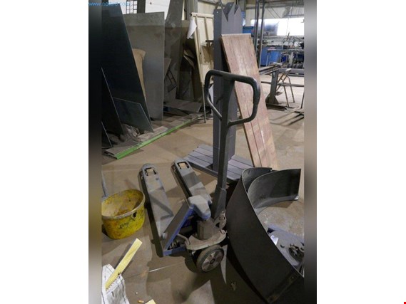 Used AC Pallet truck for Sale (Auction Premium) | NetBid Industrial Auctions