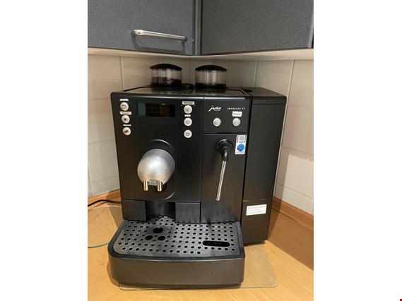 Jura Impressa X7 Kaffee-Espresso-Automat kupisz używany(ą) (Auction Premium) | NetBid Polska