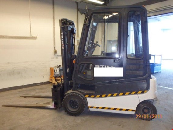 Used Still R60-30 STILL electro four wheel fork lifter R60-30 for Sale (Auction Standard) | NetBid Industrial Auctions