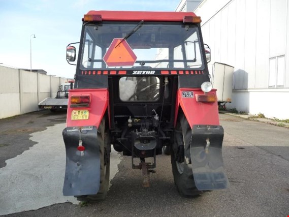 Used Zetor Zetor 5211 tractor Zetor 5211 for Sale (Auction Premium) | NetBid Industrial Auctions