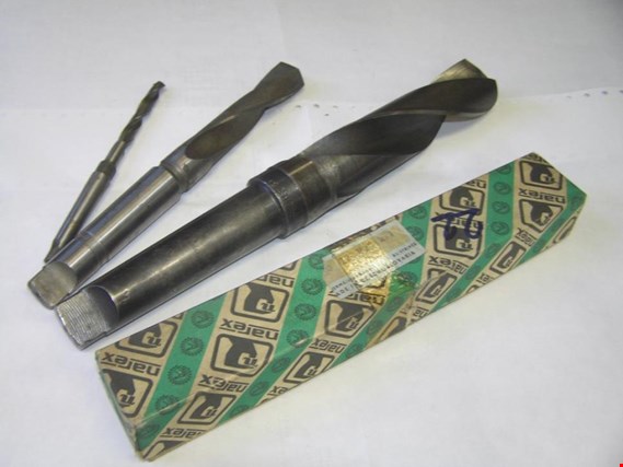 Used Tool set for machine tools - drills with tapered shank for Sale (Auction Premium) | NetBid Industrial Auctions