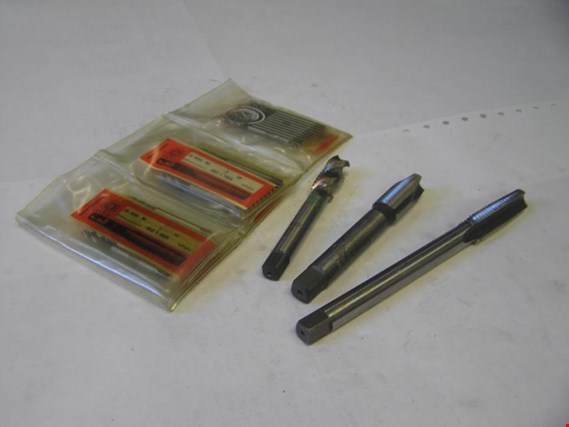 Used Tool set for machine tools - metric screw taps for Sale (Auction Premium) | NetBid Industrial Auctions