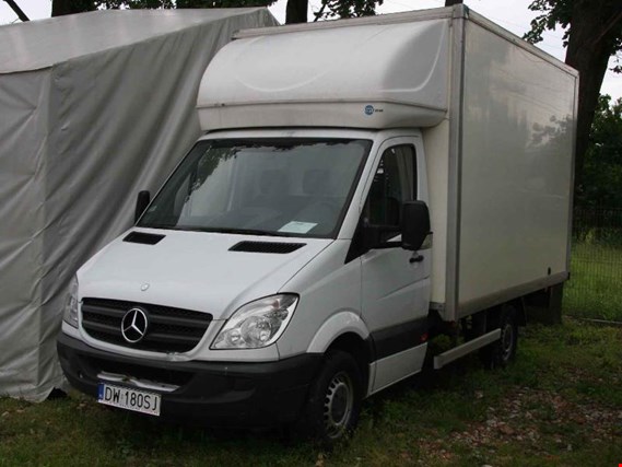 Used Mercedes-Benz Sprinter 311 CDI Van for Sale (Trading Premium) | NetBid Industrial Auctions