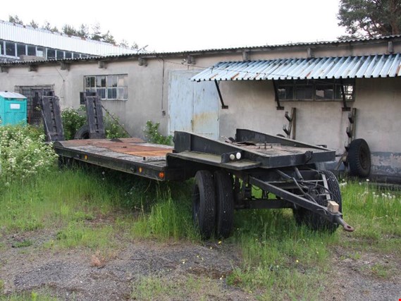 Used POM-ŚREM T035 Low loader trailer for Sale (Auction Premium) | NetBid Industrial Auctions