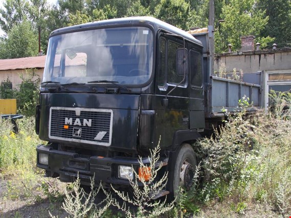 Used MAN 19322 Truck for Sale (Auction Premium) | NetBid Industrial Auctions
