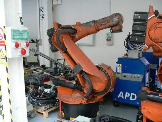 Used KUKA KR 125/3 1 Industrial Robot for Sale (Trading Premium) | NetBid Industrial Auctions