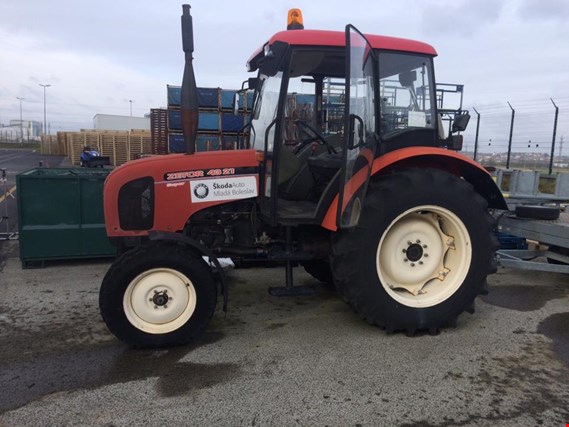 Used Zetor 4321 Tractor for Sale (Auction Premium) | NetBid Industrial Auctions