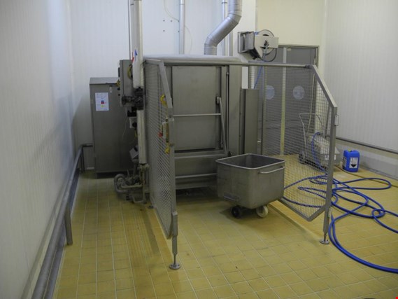Used NIEROS CL 200 Trolley and bin washing machine for Sale (Trading Premium) | NetBid Industrial Auctions