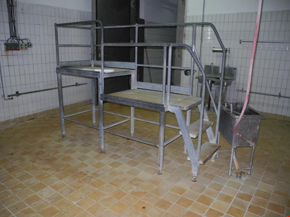 Used 3 Working platforms for butchers for Sale (Trading Premium) | NetBid Industrial Auctions