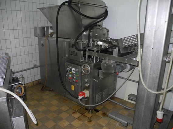 Used Patty forming machine for Sale (Trading Premium) | NetBid Industrial Auctions