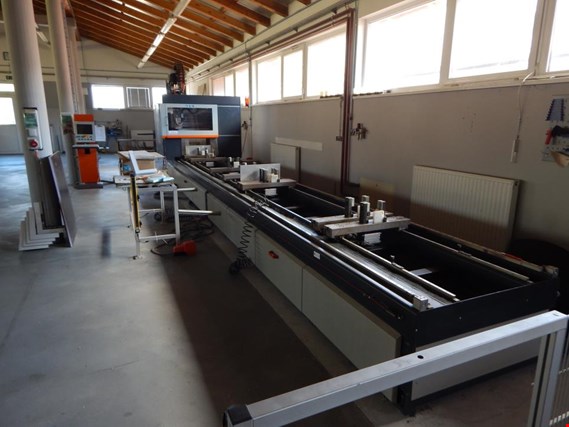Elumatec SBZ 140 Profile machining centre with 2 Advanced multiple light beam safety devices (Auction Premium) | NetBid España