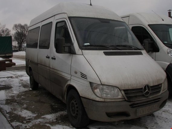 Used Mercedes Sprinter CDI Truck for Sale (Auction Premium) | NetBid Industrial Auctions
