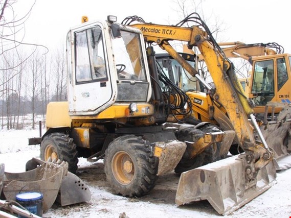 Used MECALAC 11CX Wheeled excavator for Sale (Auction Premium) | NetBid Industrial Auctions