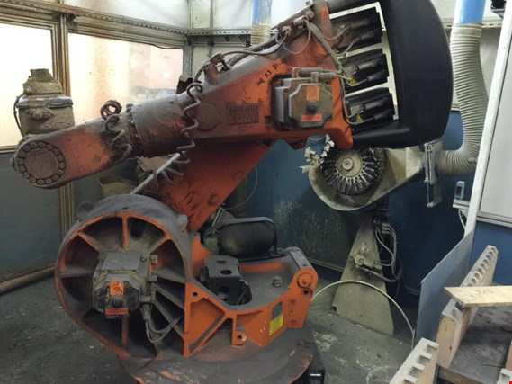 Used KUKA Roboter GmbH KR 150 SP/2 Foundry robot for Sale (Trading Premium) | NetBid Industrial Auctions