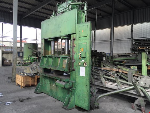 Used JOSS Hydraulic press for Sale (Auction Premium) | NetBid Industrial Auctions