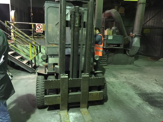Used Indos VAD 38/30 Electrical forklift for Sale (Auction Premium) | NetBid Industrial Auctions
