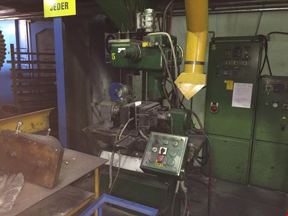 Used Röperwerk H 2,5 Core shooter and hardening machine for Sale (Trading Premium) | NetBid Industrial Auctions