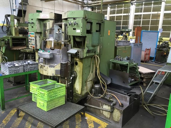 Used Witzig & Frank Adamat 6/42 Automatic lathe for Sale (Trading Premium) | NetBid Industrial Auctions