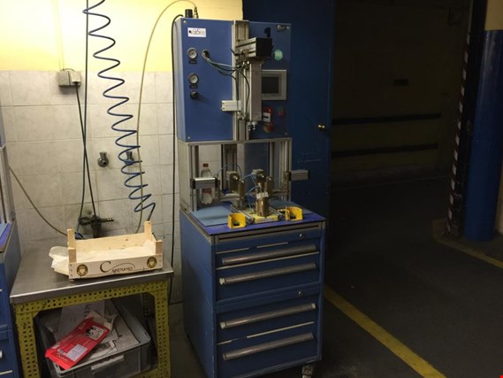 Used Leakagetest device for Sale (Trading Premium) | NetBid Industrial Auctions