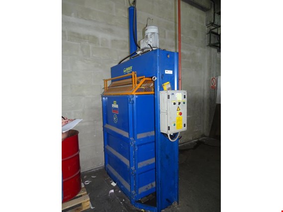 Used Riko S-10A Paper press for Sale (Auction Premium) | NetBid Industrial Auctions