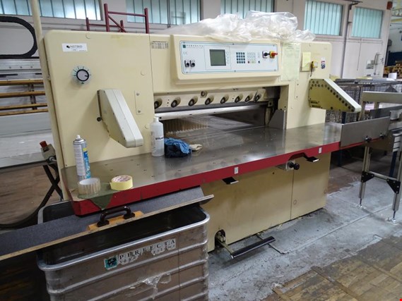 Used Perfecta Perfecta 115 UC Paper cutting machine for Sale (Auction Premium) | NetBid Industrial Auctions