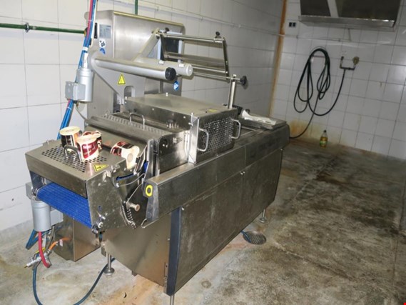 Used Multivac T300 Packaging machine for Sale (Auction Premium) | NetBid Industrial Auctions