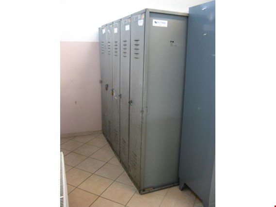 Used Industrial metal - personal stuff closets for Sale (Auction Premium) | NetBid Industrial Auctions