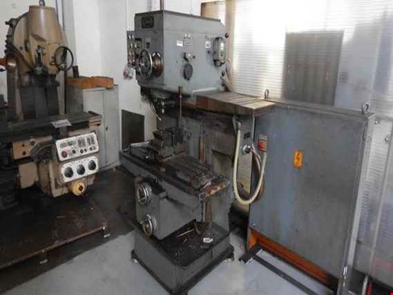 Used Busch NF8/32 Vertical NC milling machine for Sale (Auction Premium) | NetBid Industrial Auctions