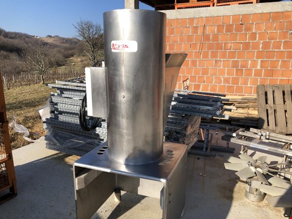 Used ALITECNO Machine for rough grinding of meat for Sale (Auction Premium) | NetBid Industrial Auctions