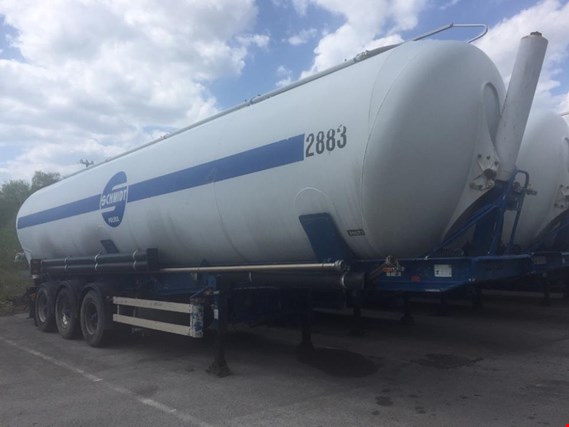Used Spitzer SK 2760 CAL 1 Tanker tipper semi-trailer for Sale (Trading Premium) | NetBid Industrial Auctions