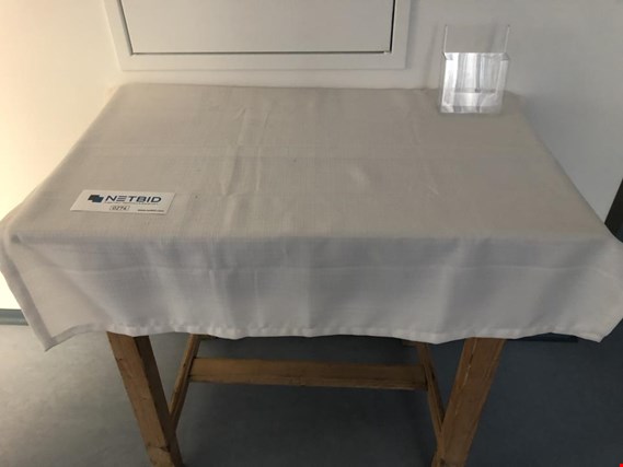 Used Side table for Sale (Trading Premium) | NetBid Industrial Auctions