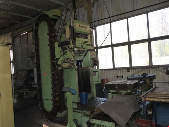 Used MANDELLI Regent 1000 Machining center for Sale (Auction Standard) | NetBid Industrial Auctions