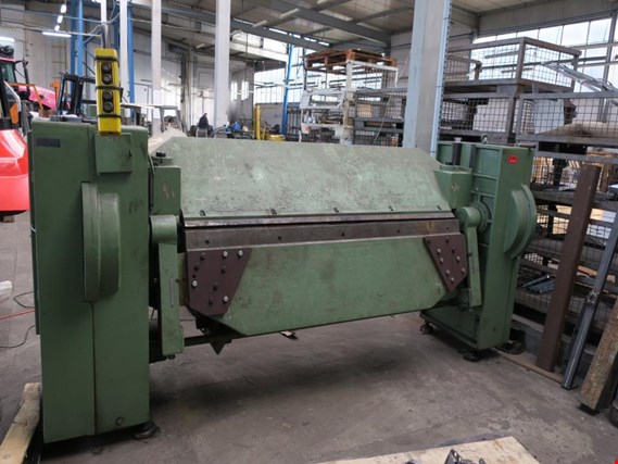 Used KM4 Mechanical bending machine for Sale (Auction Premium) | NetBid Industrial Auctions