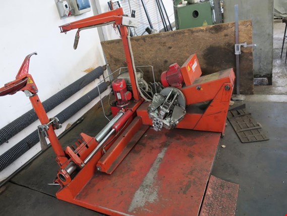 Used HAWEKA Tire changer for trucks for Sale (Auction Premium) | NetBid Industrial Auctions
