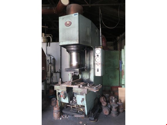 Used GRP6332 Hydraulic press for Sale (Auction Premium) | NetBid Industrial Auctions