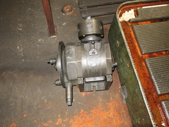 Used Dividing head for Sale (Auction Premium) | NetBid Industrial Auctions