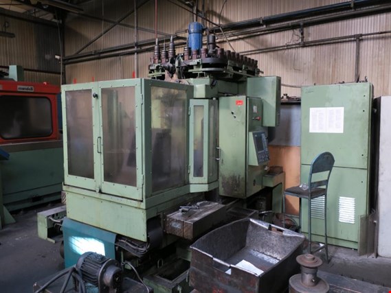 Used MECHANICY PRUSZKÓW HP5 Machining cent for Sale (Auction Premium) | NetBid Industrial Auctions