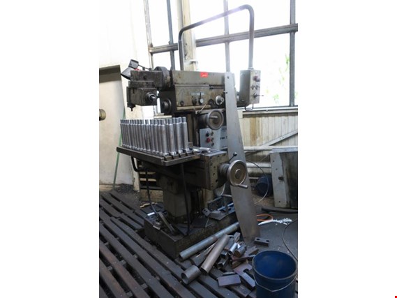 Used Avia FND 32 Tool milling machine for Sale (Auction Premium) | NetBid Industrial Auctions