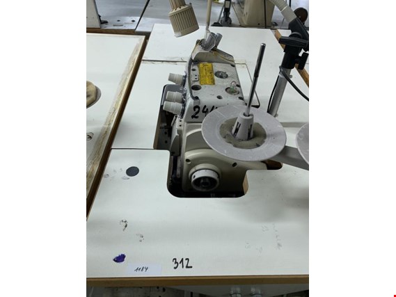 JUKI MO 6704 S-OE4-40H Sewing machine gebruikt kopen (Auction Premium) | NetBid industriële Veilingen