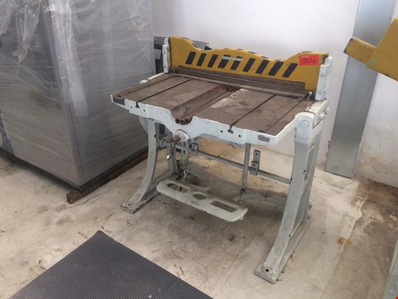 Used Foot sheet metal shears for Sale (Auction Premium) | NetBid Industrial Auctions