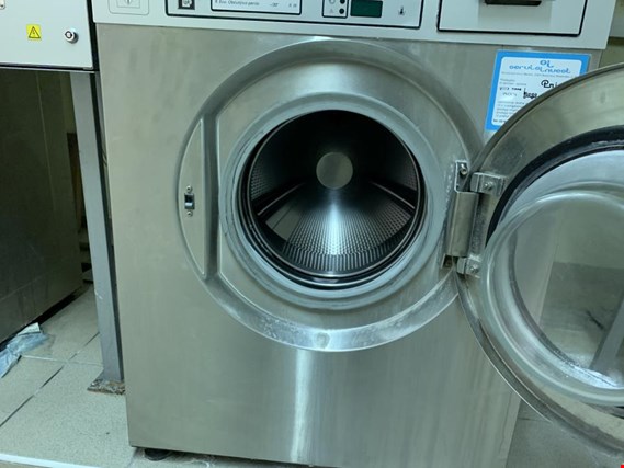 Used Primus Washing machine for Sale (Trading Premium) | NetBid Industrial Auctions