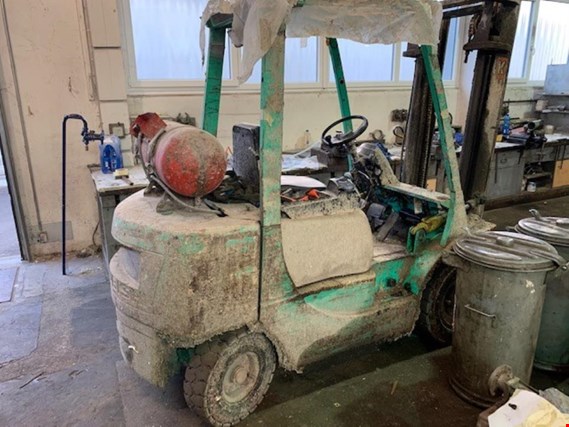 Used Mitsubishi FG 20 Forklift for Sale (Trading Premium) | NetBid Industrial Auctions
