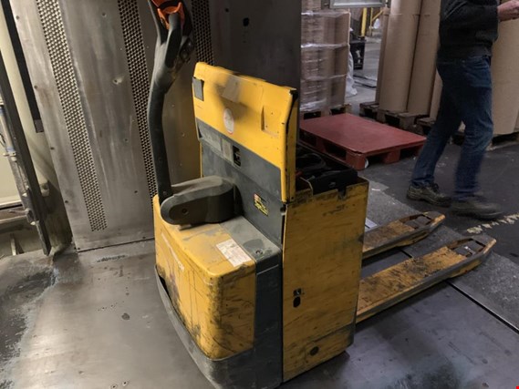 Used Jungheinrich Electirc lift truck for Sale (Trading Premium) | NetBid Industrial Auctions