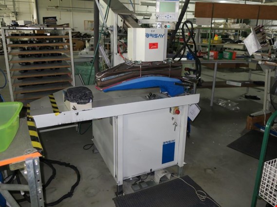 Used BRISAY BRI 430 Ironing machine for Sale (Auction Premium) | NetBid Industrial Auctions