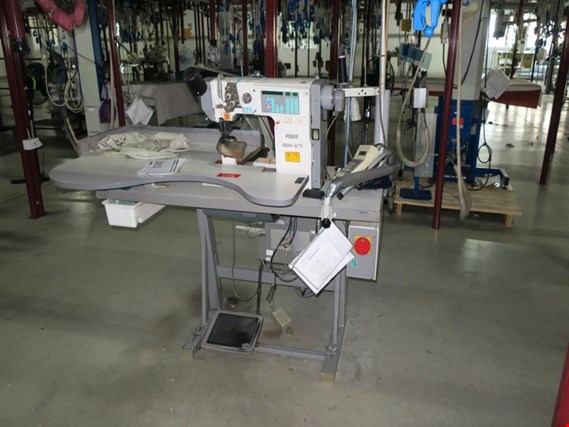Used PFAFF 3834-4/11 Sleeve sewing machine for Sale (Auction Premium) | NetBid Industrial Auctions
